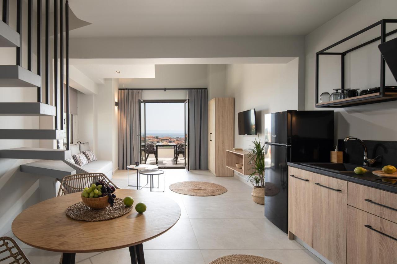 Melian Suites Nikiti  Buitenkant foto