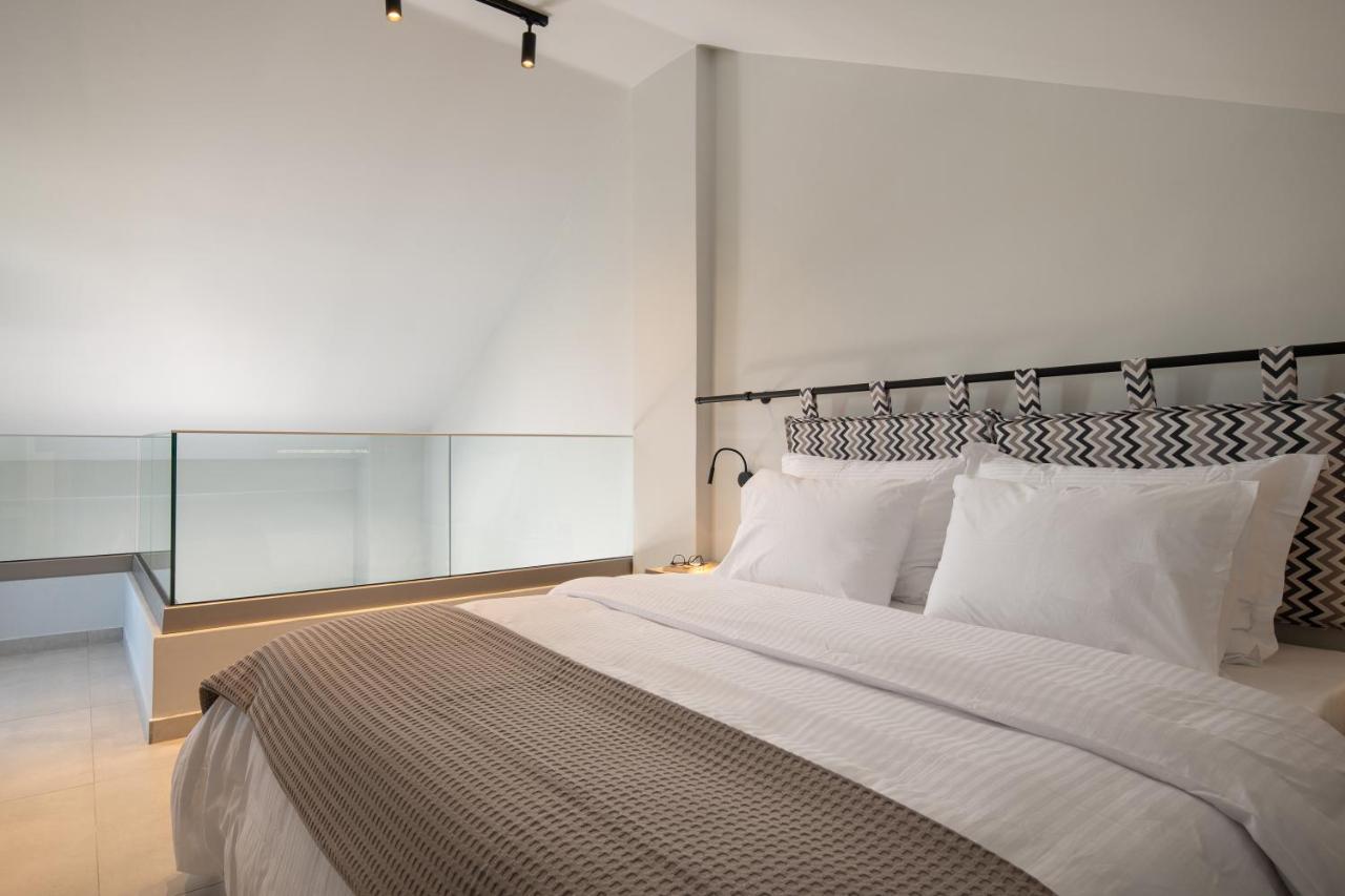 Melian Suites Nikiti  Buitenkant foto