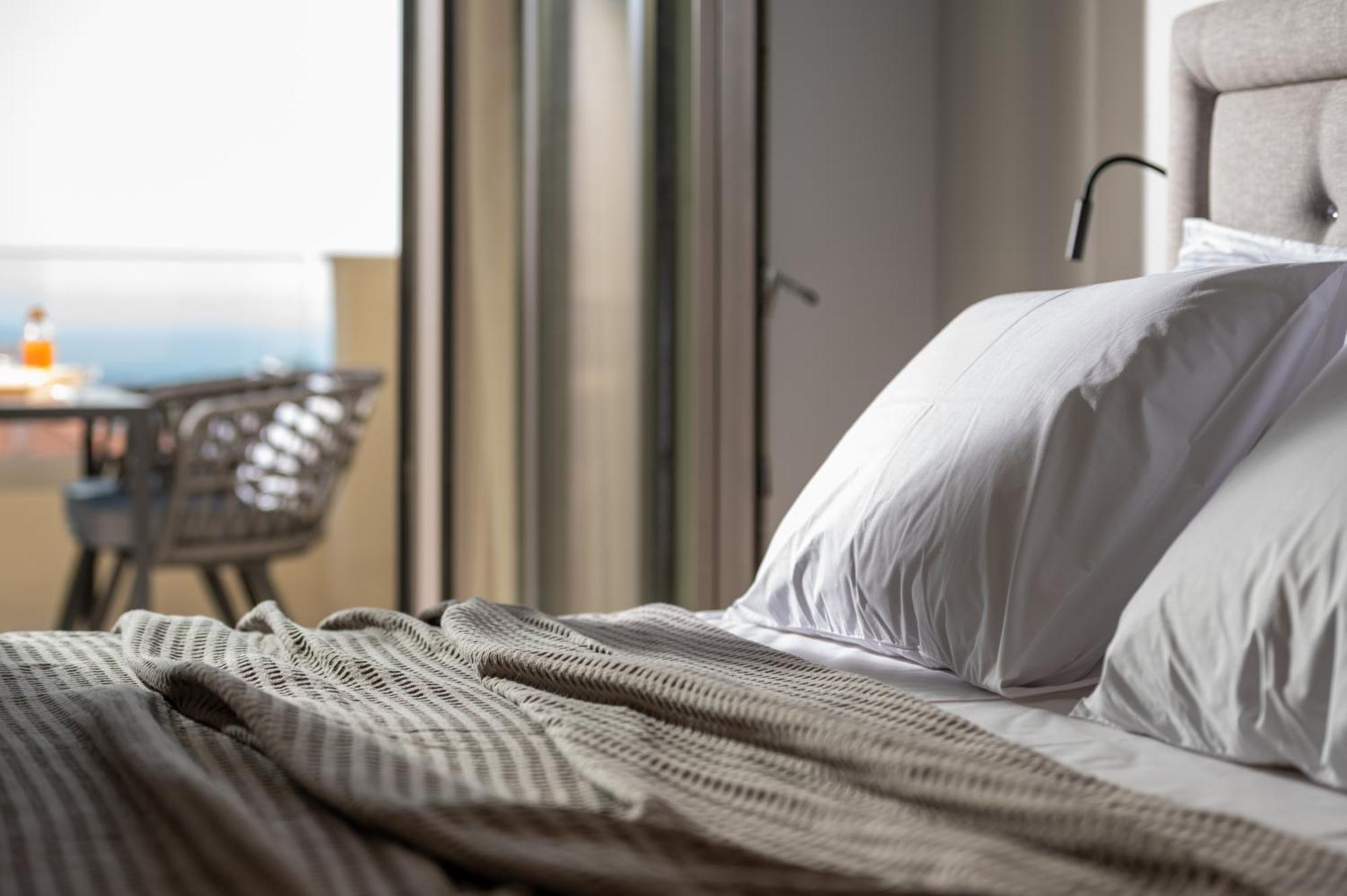 Melian Suites Nikiti  Buitenkant foto