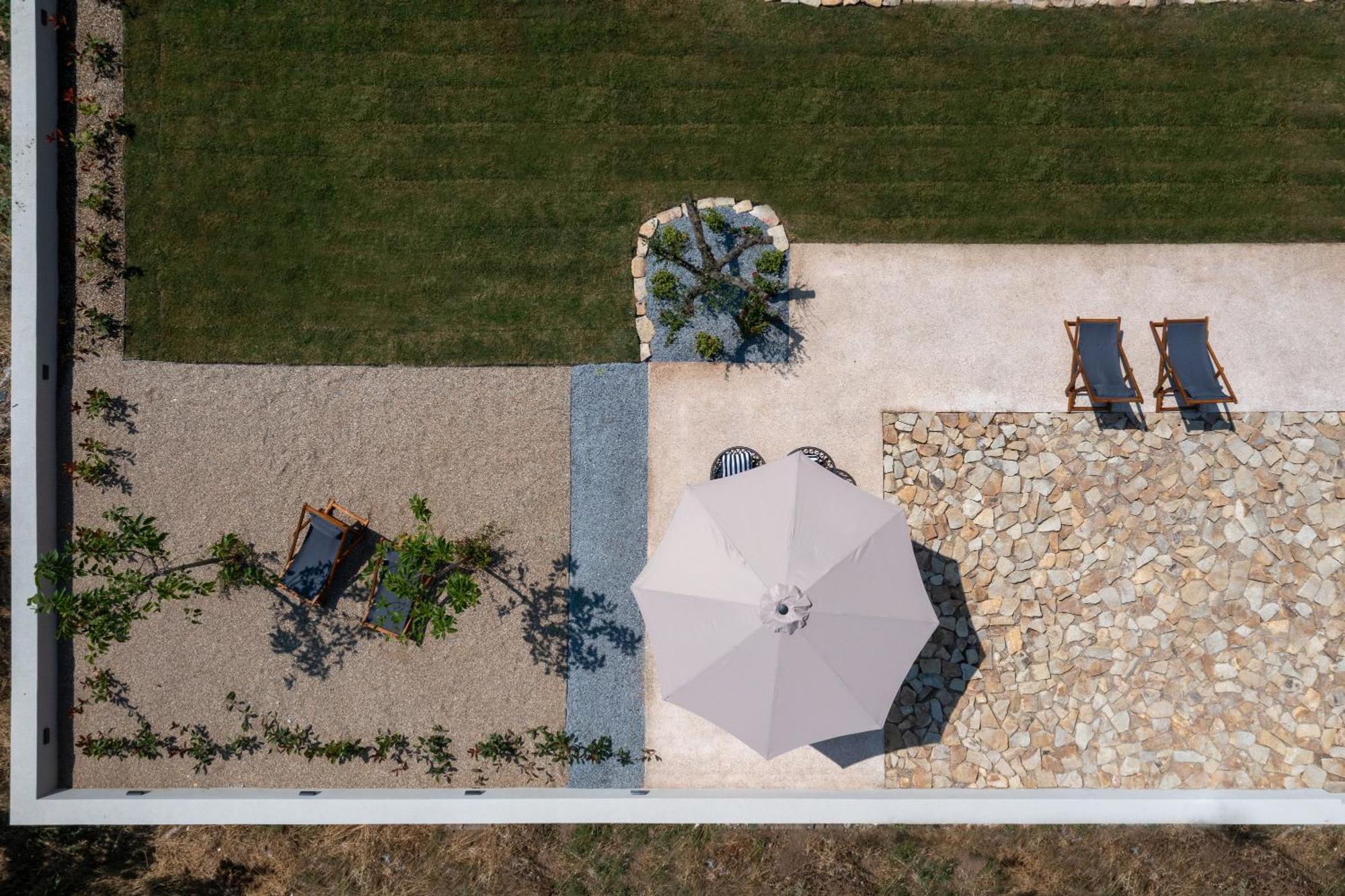 Melian Suites Nikiti  Buitenkant foto