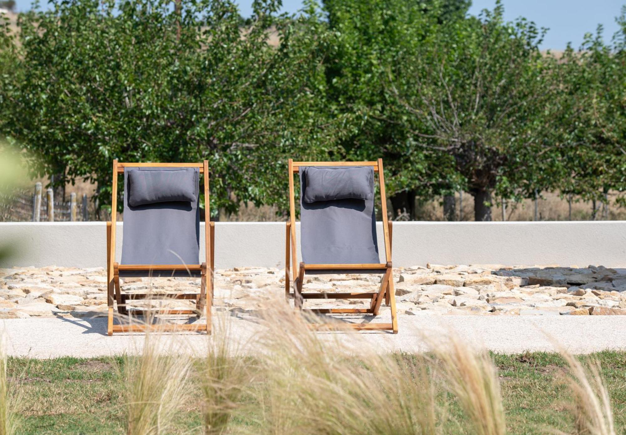 Melian Suites Nikiti  Buitenkant foto