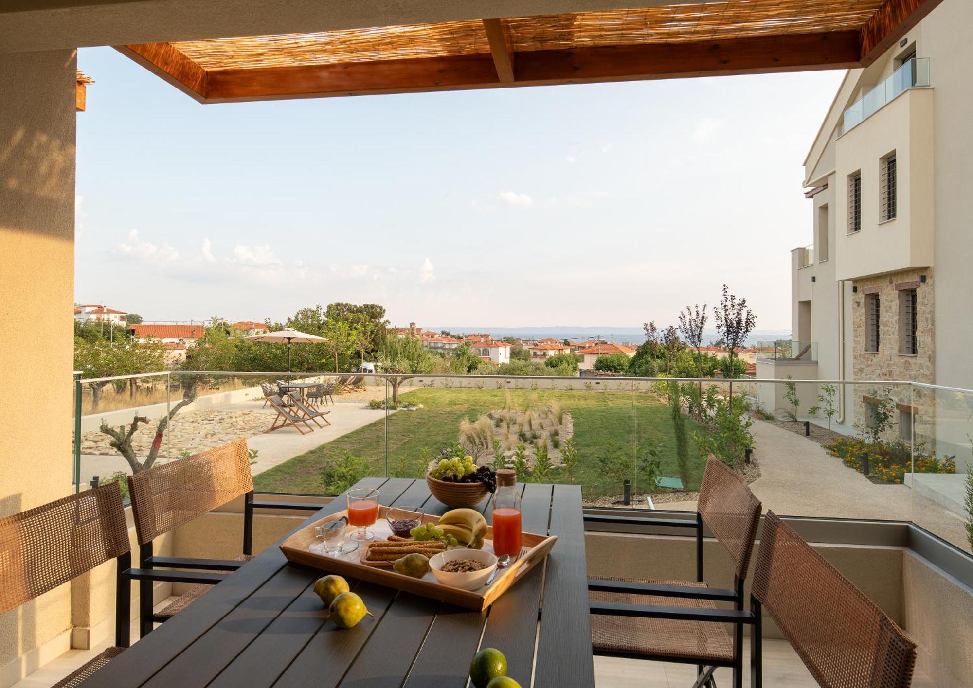 Melian Suites Nikiti  Buitenkant foto